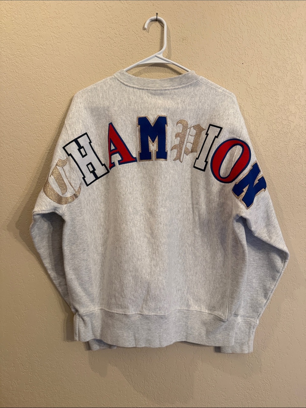 Champion Reverse Weave Crewneck Sweatshirt with Red, Blue, Gold Lettering, Sz SM
